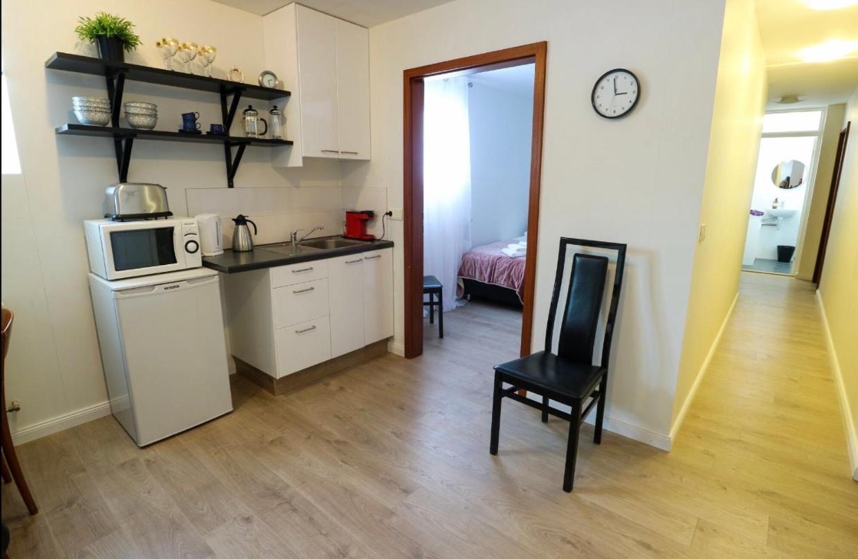10B Gamla Laeknishusith Hg15108 Hotel Saudarkrokur Kültér fotó